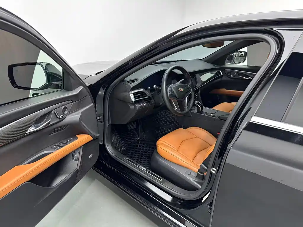 Cadillac CT6 — миниатюра 5