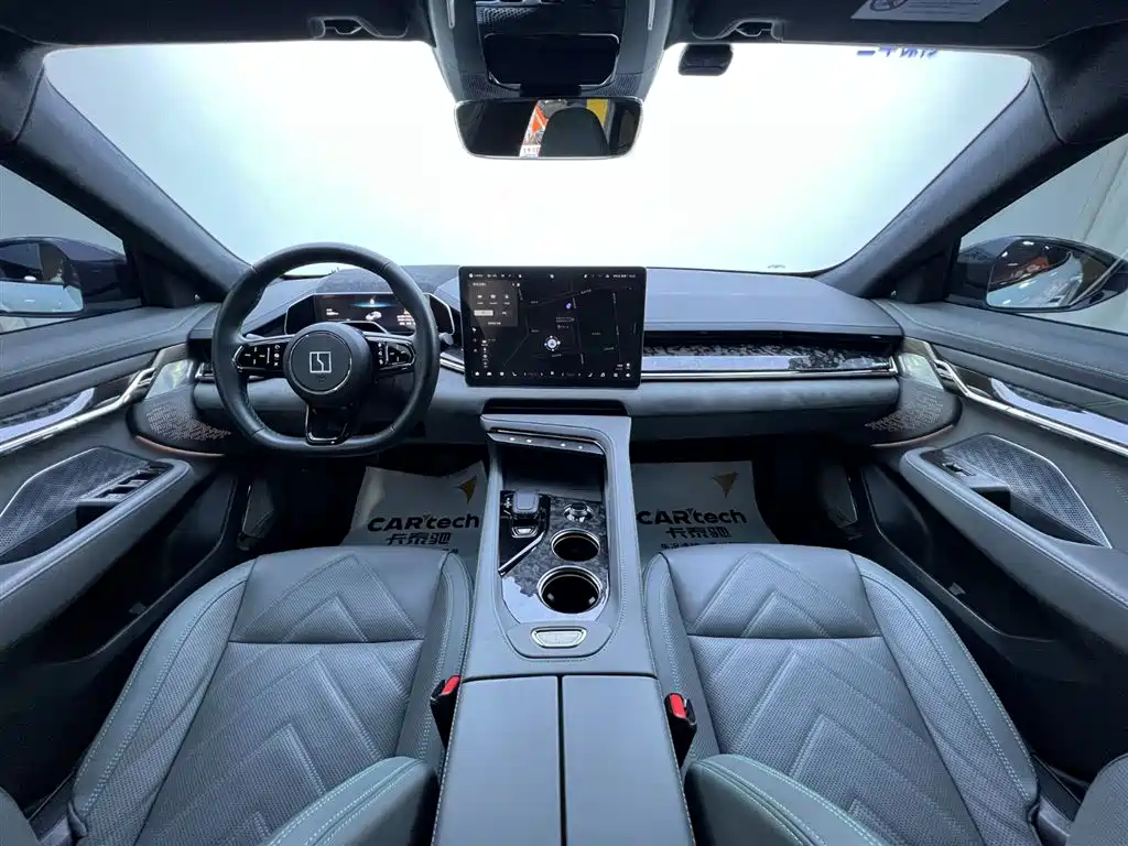 ZEEKR EXTREME KRYPTON 001