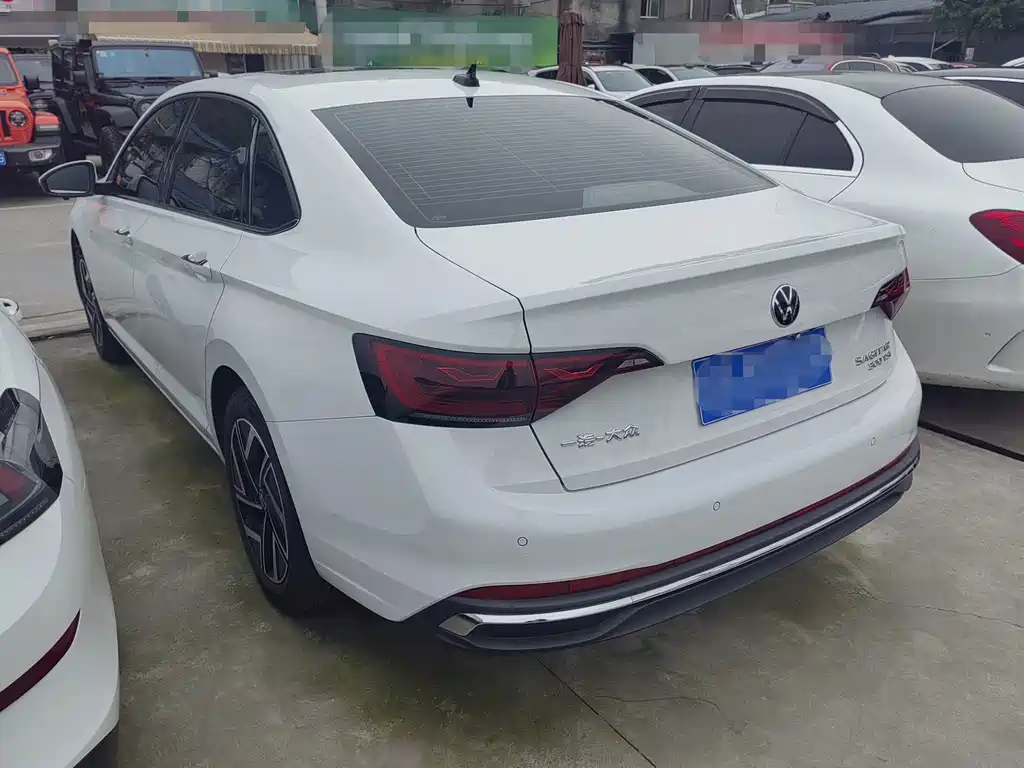 Volkswagen Sagitar — миниатюра 7
