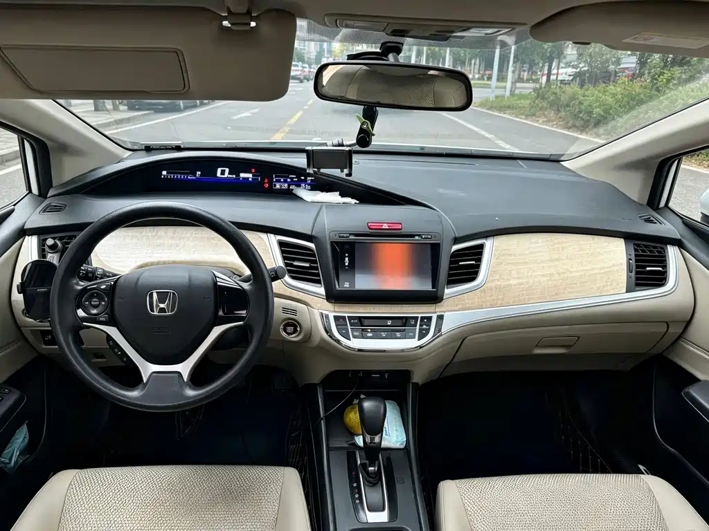 Honda Jade — миниатюра 8