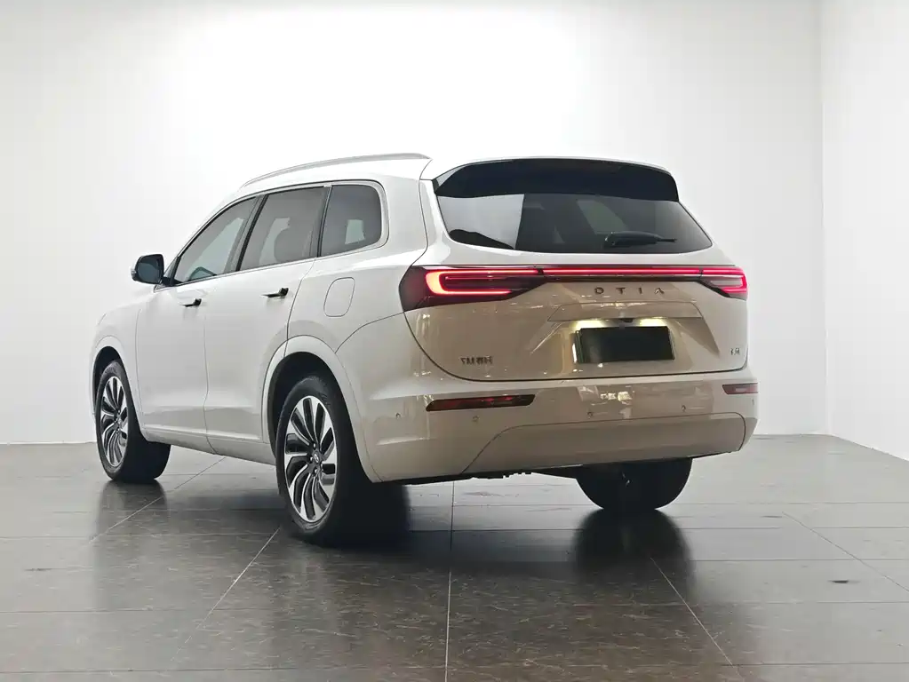 AITO ASK THE WORLD M7