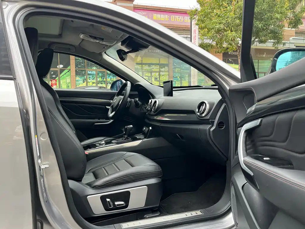 WEI PAI WEI BRAND VV7