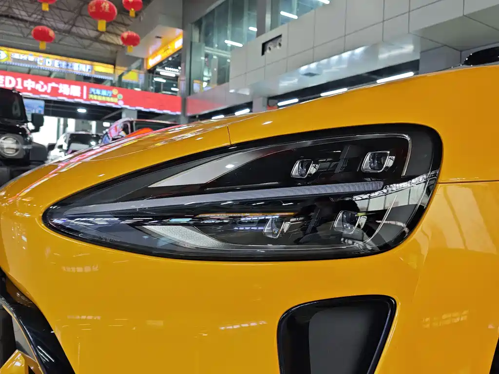 XIAOMI CAR XIAOMI SU7