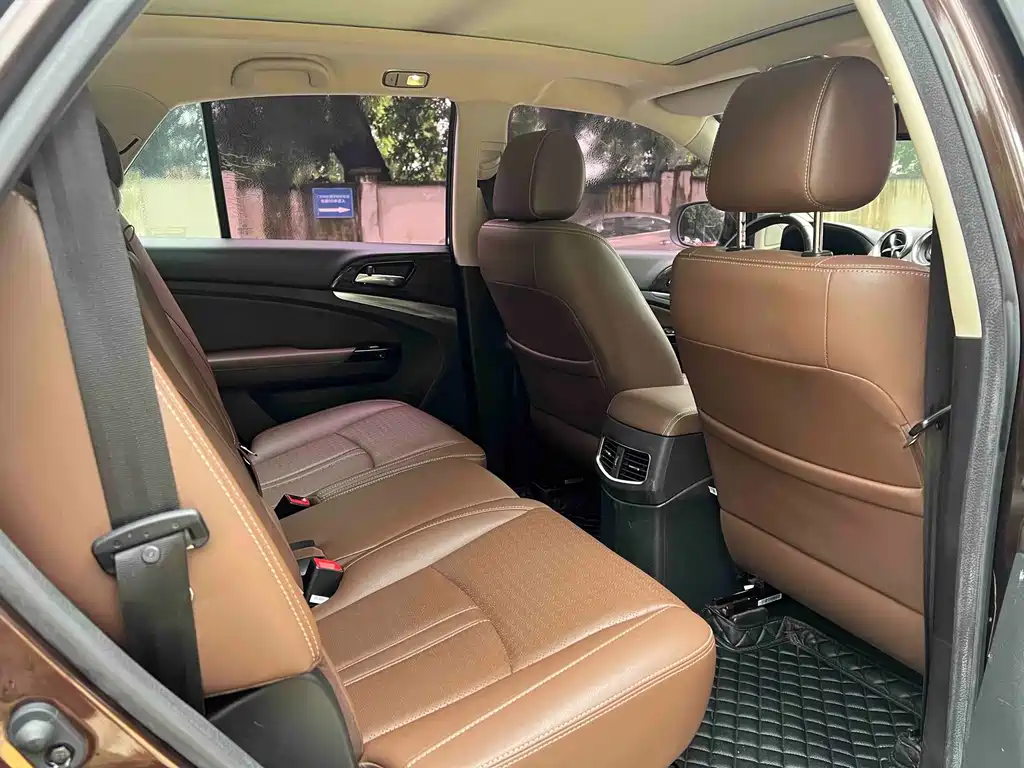 BYD S7 — миниатюра 12