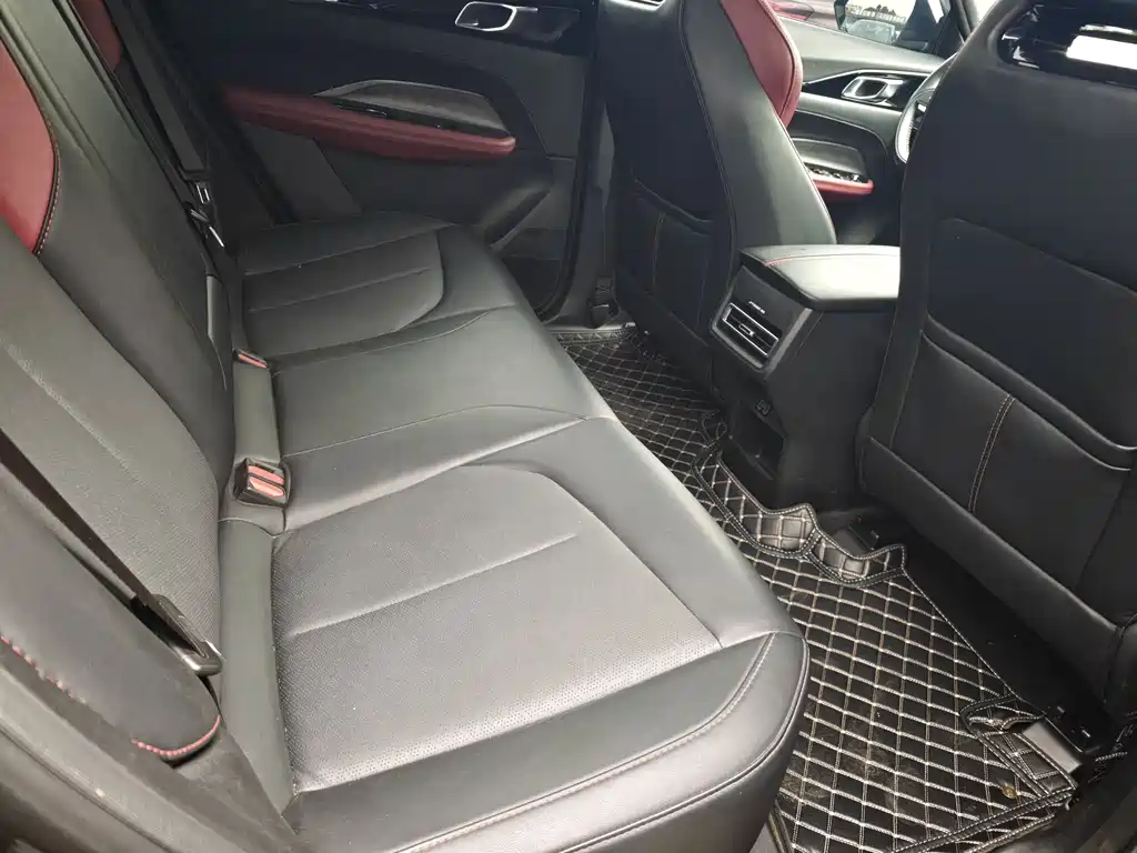 CHANGAN CHANGAN AUCHAN Z6