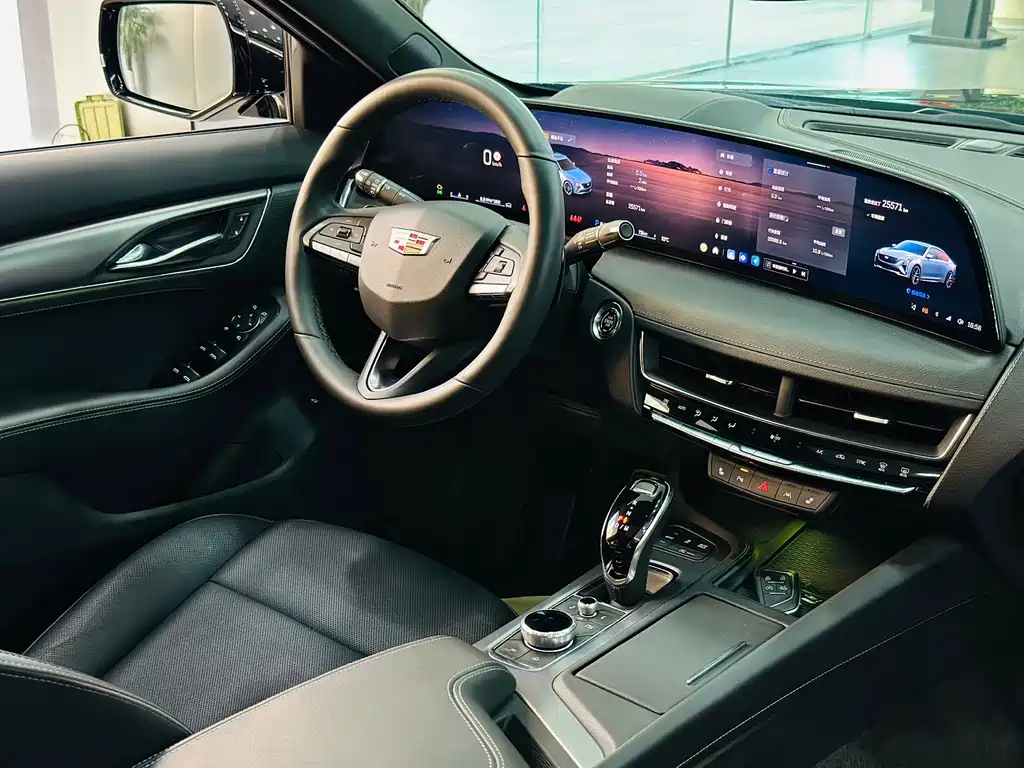 Cadillac CT5 — миниатюра 17