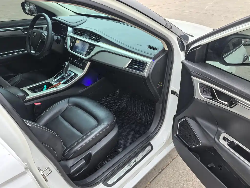 GEELY AUTOMOBILE EMGRAND GL