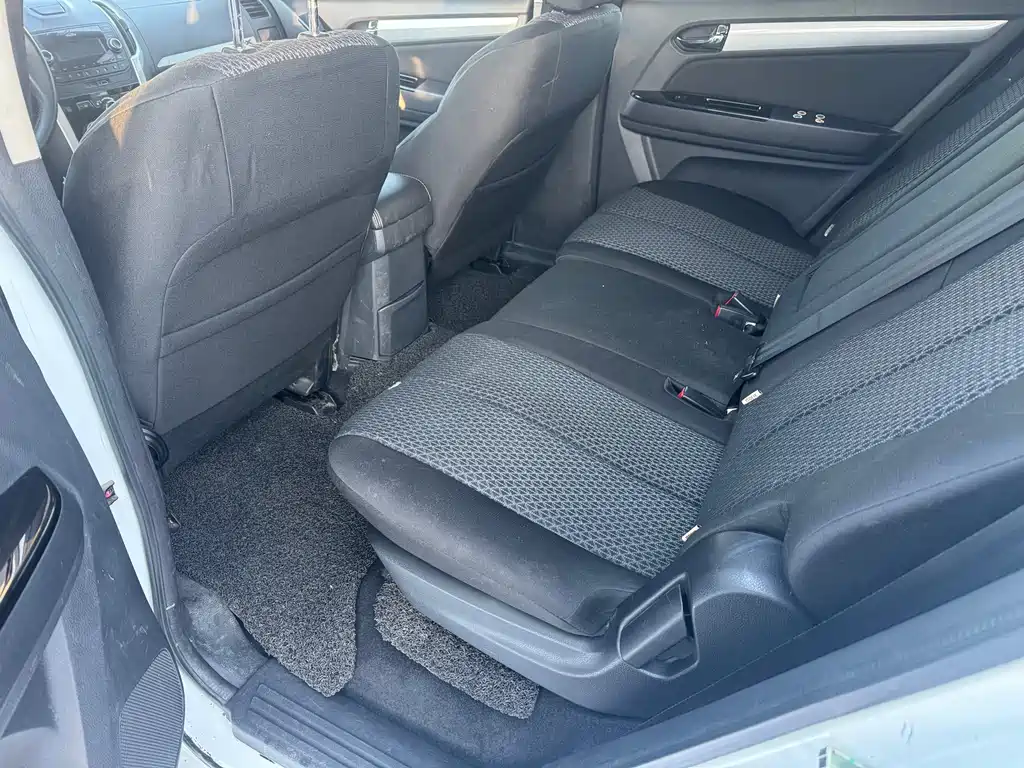 ISUZU MU X SHEPHERD RANGER