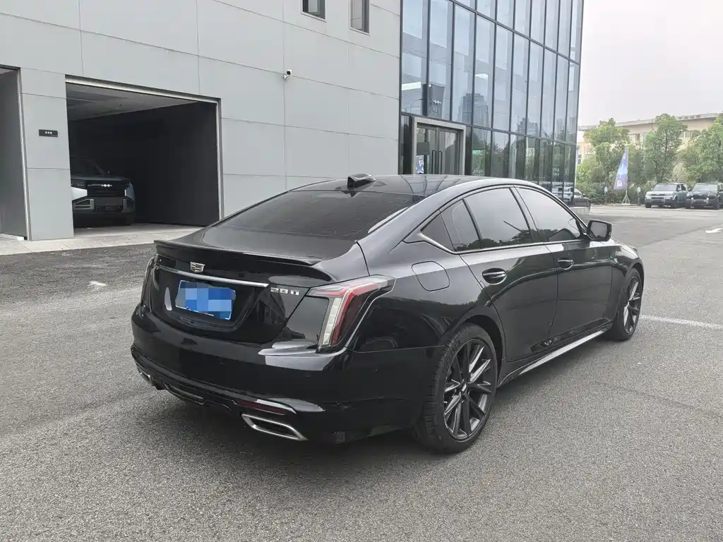 Cadillac CT5 2024 28T