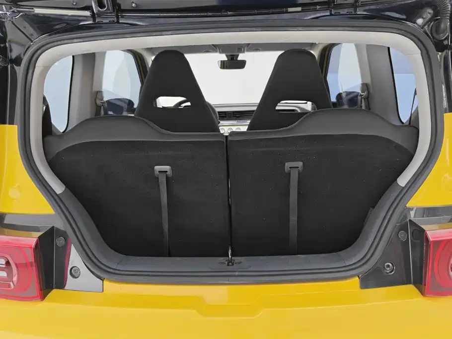 Wuling MINIEV — миниатюра 4