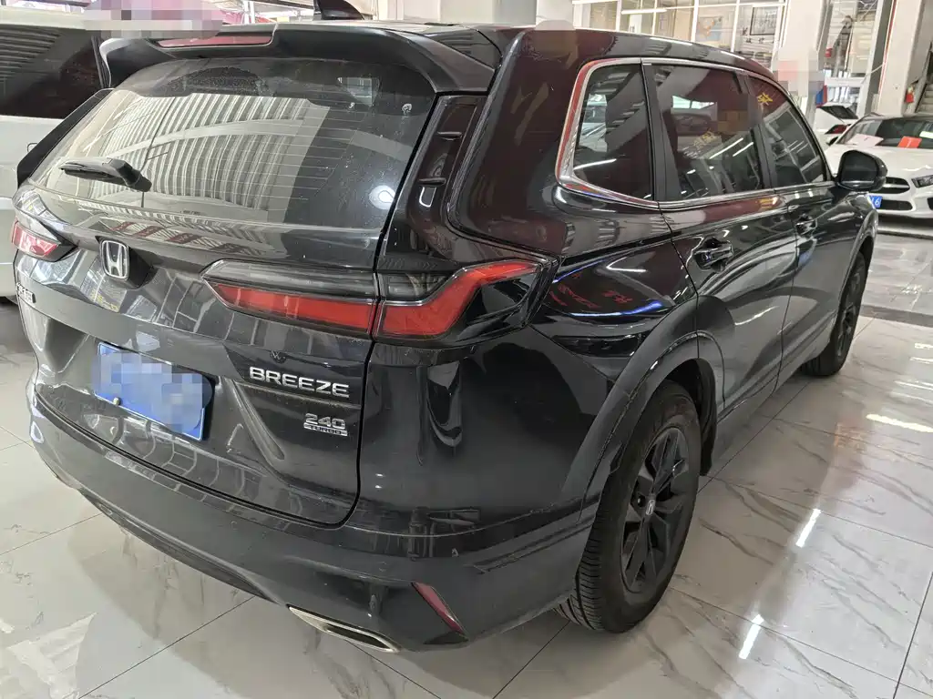 Honda Breeze 2025 240TURBO Luxury 7 мест