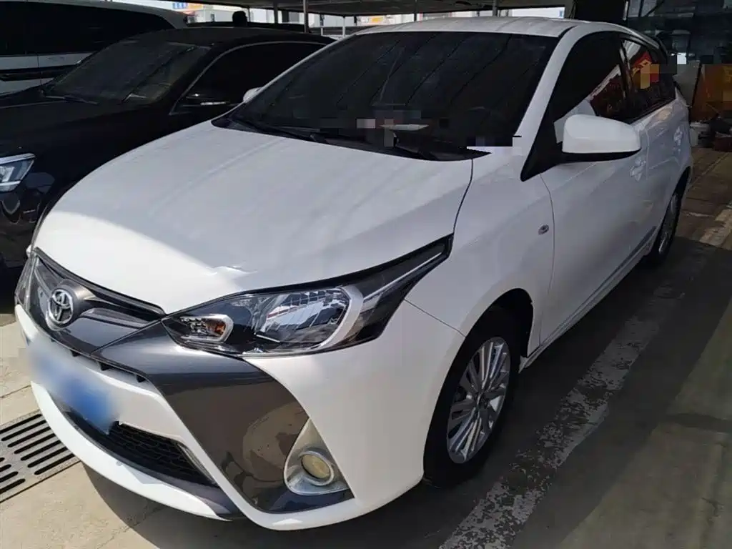 Toyota Yaris L 2019