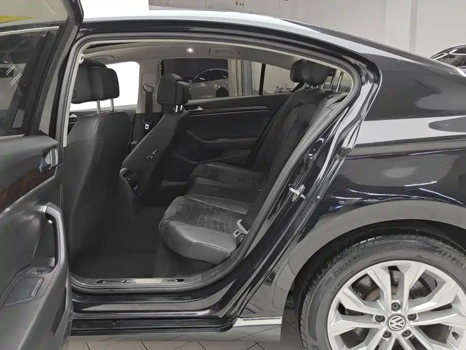 Volkswagen Magotan — миниатюра 11