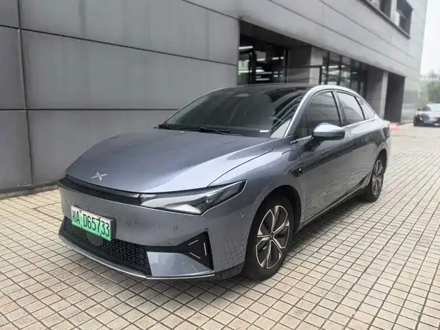 XPeng P5