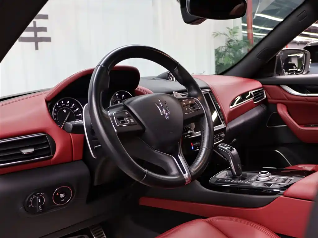 Maserati Levante 2022 2.0T GT