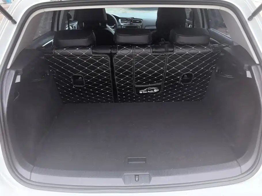 Volkswagen Golf — миниатюра 4