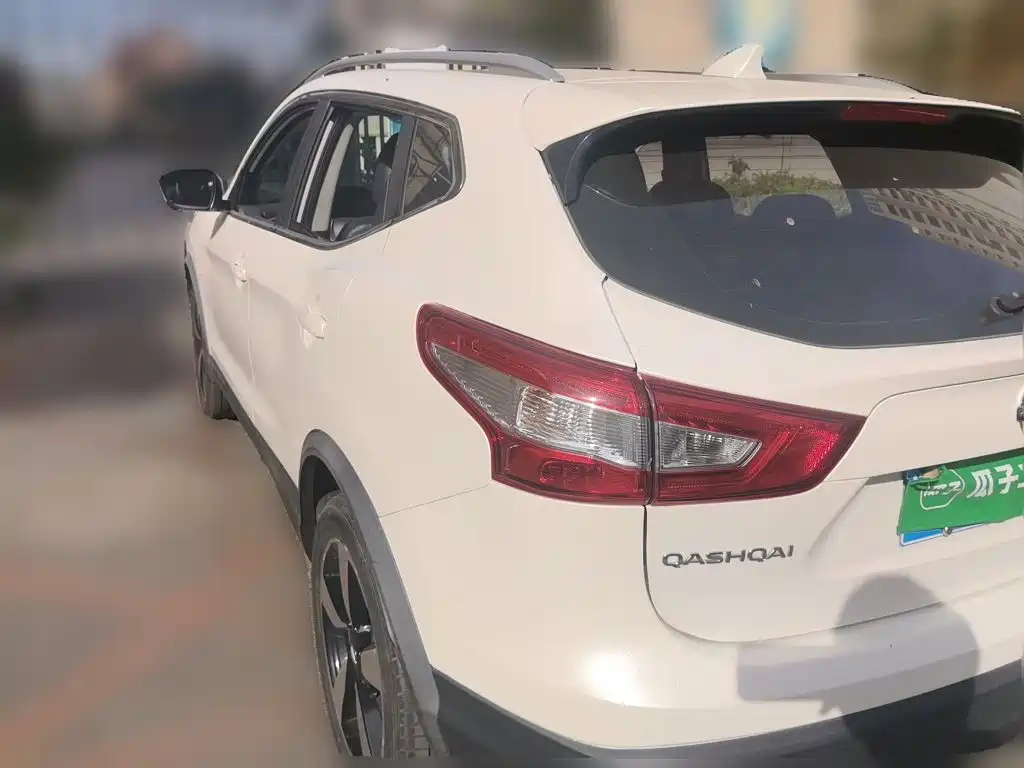 Nissan Qashqai — миниатюра 25