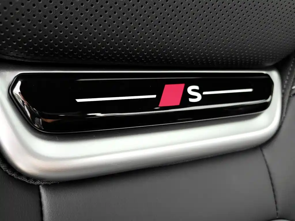 Audi Q6L e-tron id 4515283 из Китая 33