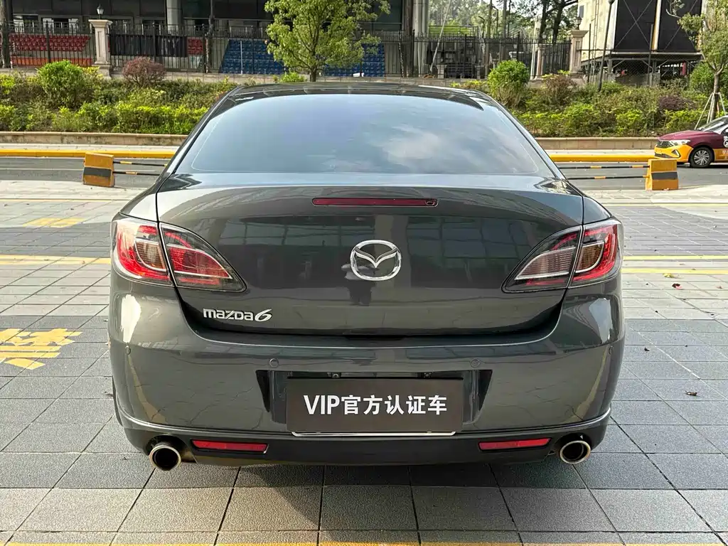 Mazda Ruiyi 2009 2.5L AT Luxury