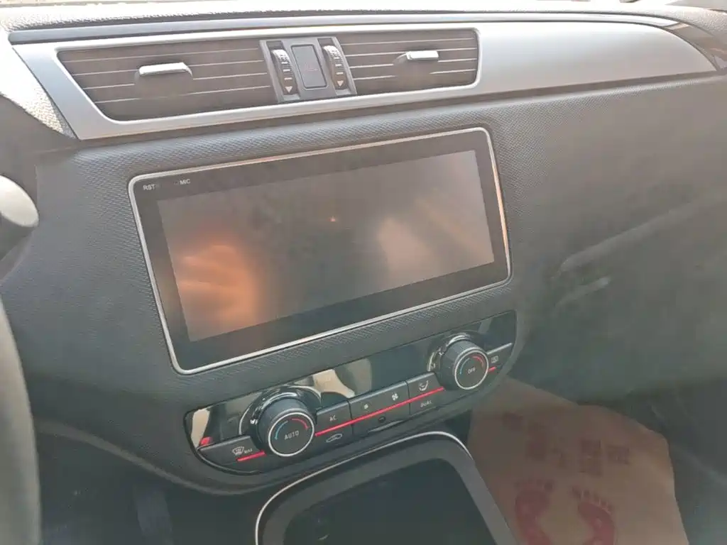 Qoros Qoros 5 — миниатюра 13