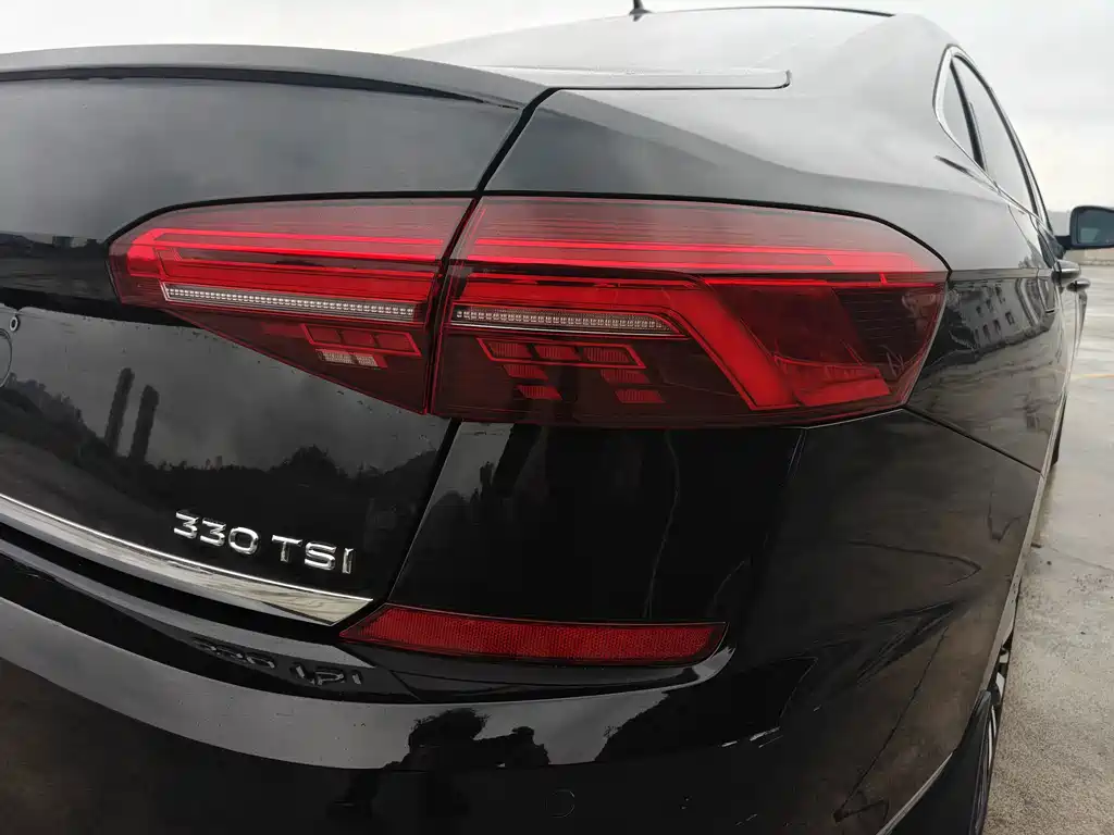 Volkswagen Passat — миниатюра 17
