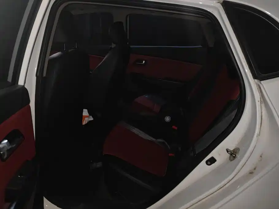 Kia K2 — миниатюра 11