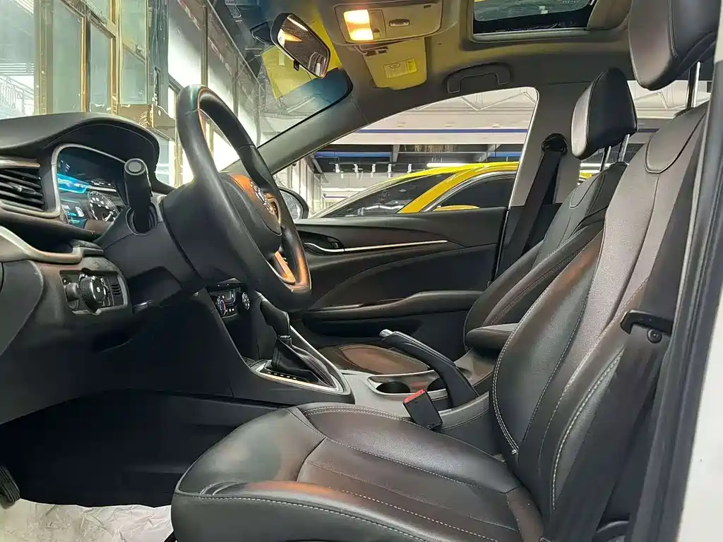 Buick Excelle — миниатюра 4