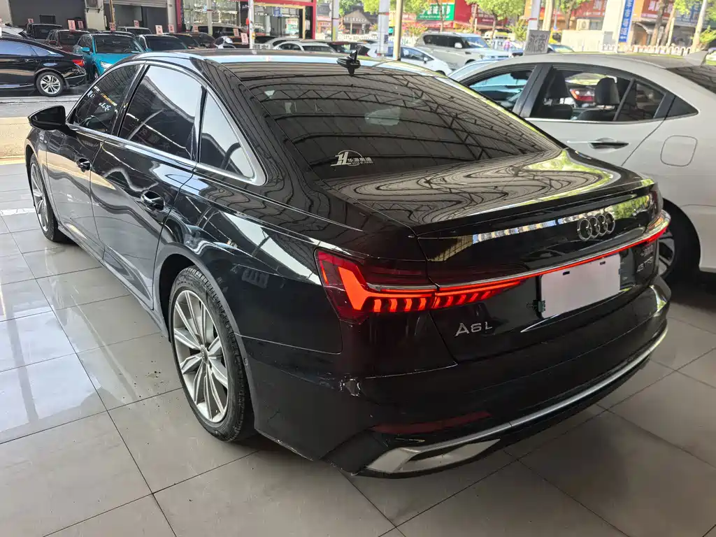 Audi A6L — миниатюра 15