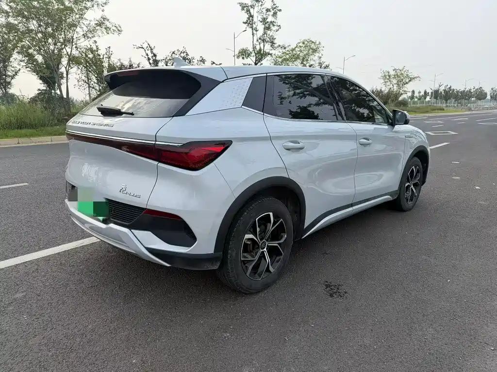 BYD Yuan Plus — миниатюра 9