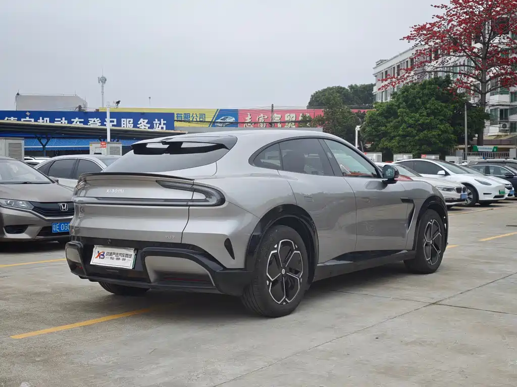 XIAOMI CAR XIAOMI YU7