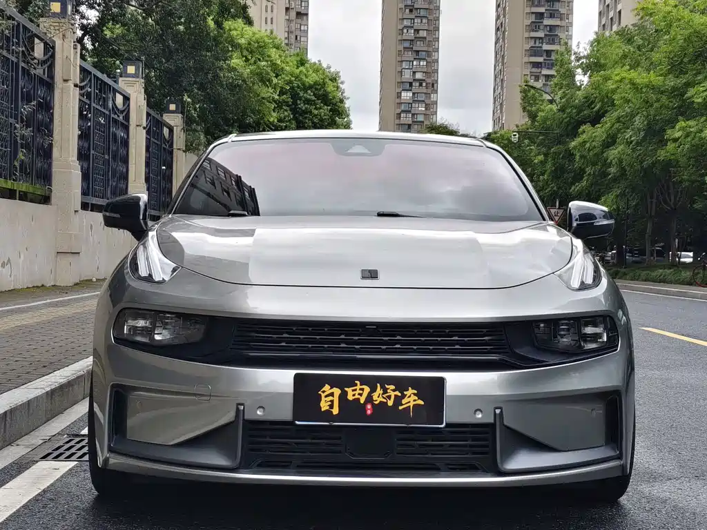 Lynk & Co 03 — миниатюра 2