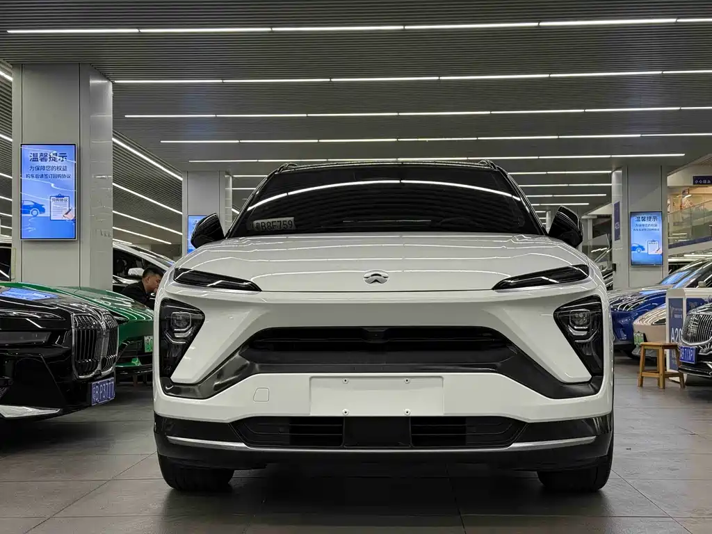 NIO NIO ES6