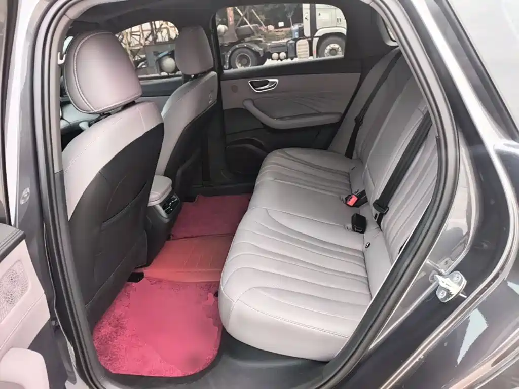 Roewe M7 DMH — миниатюра 17