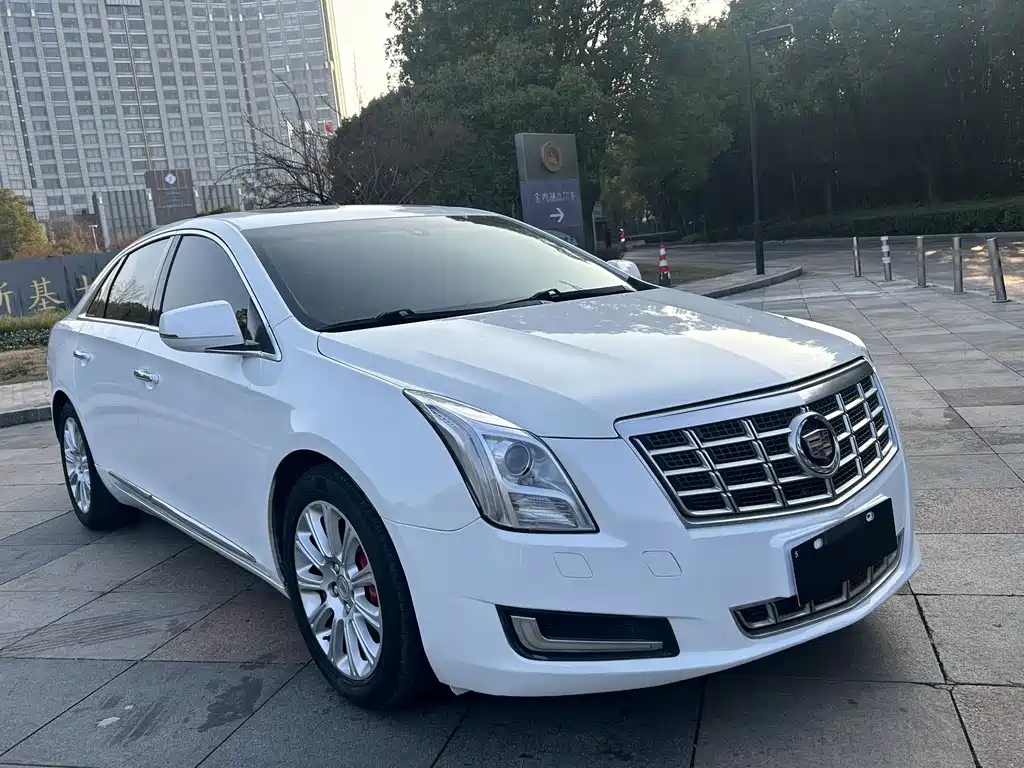 Cadillac XTS — миниатюра 3