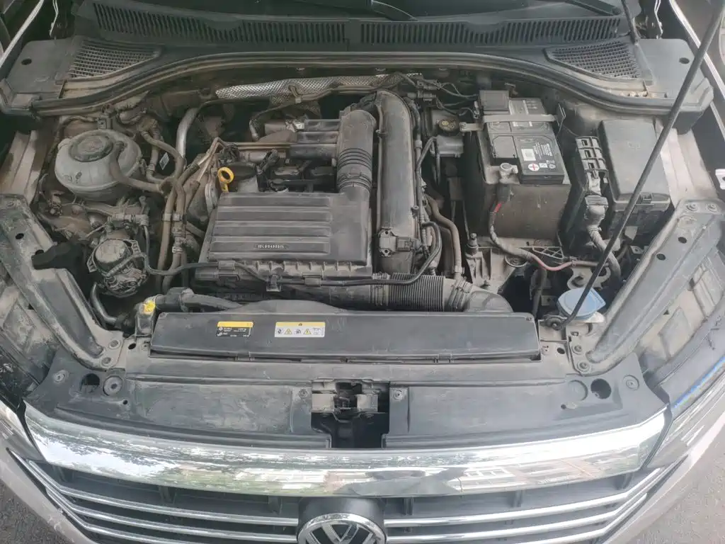 Volkswagen Sagitar — миниатюра 11