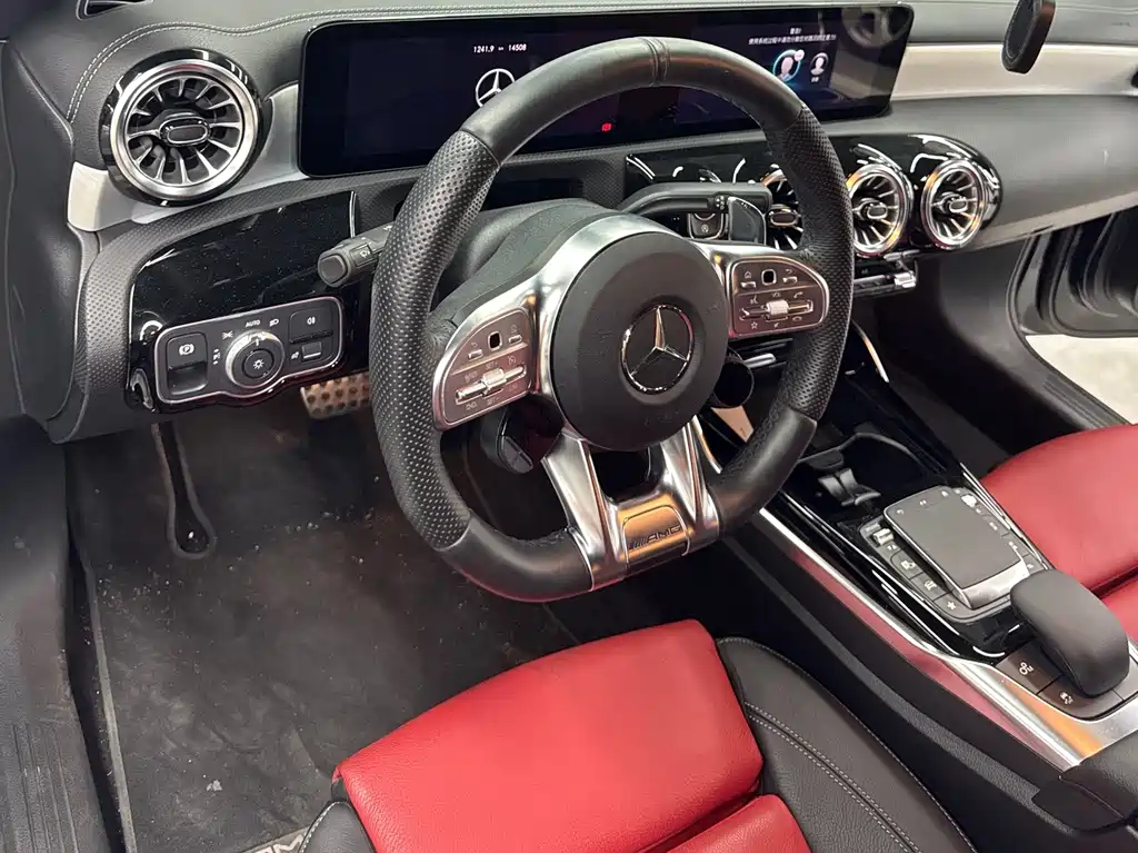 Mercedes-Benz A-Class AMG (Import) — миниатюра 9