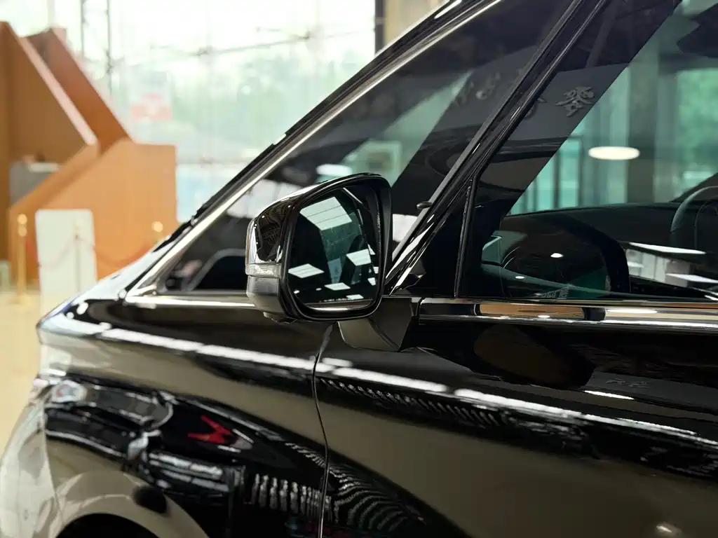 Toyota Alphard 2024 2.5L Luxury