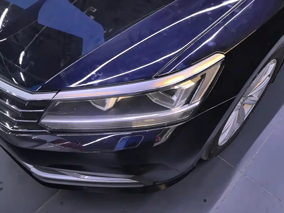 Volkswagen Passat — миниатюра 5