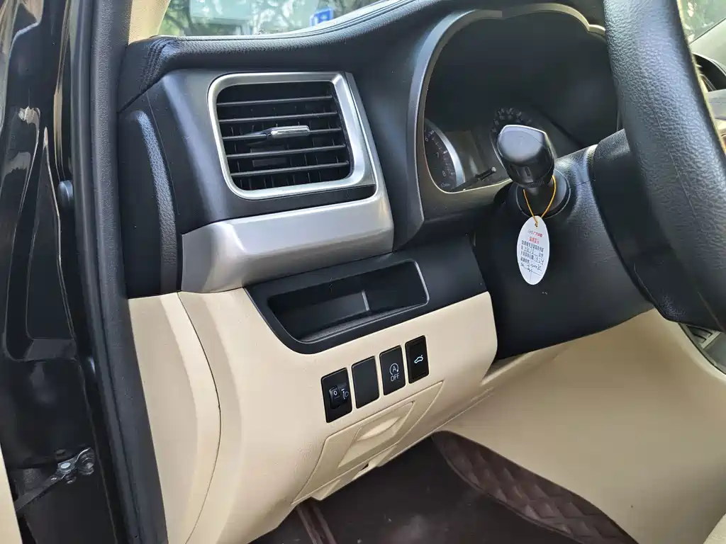 Toyota Highlander — миниатюра 36
