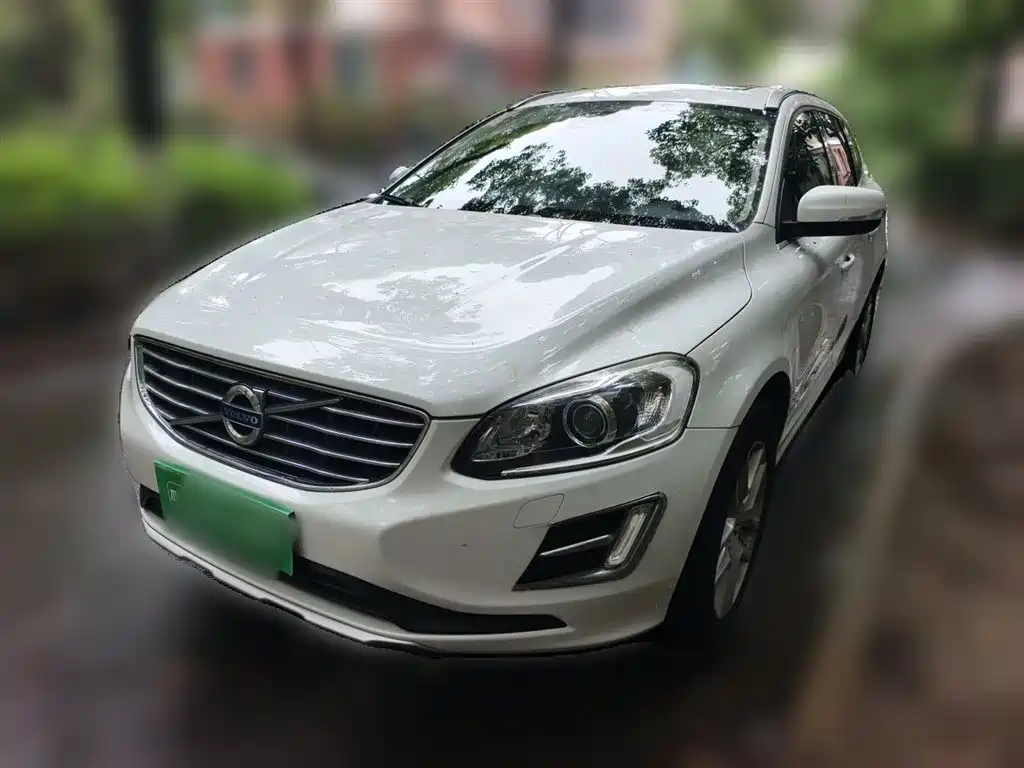 Купить Volvo XC60