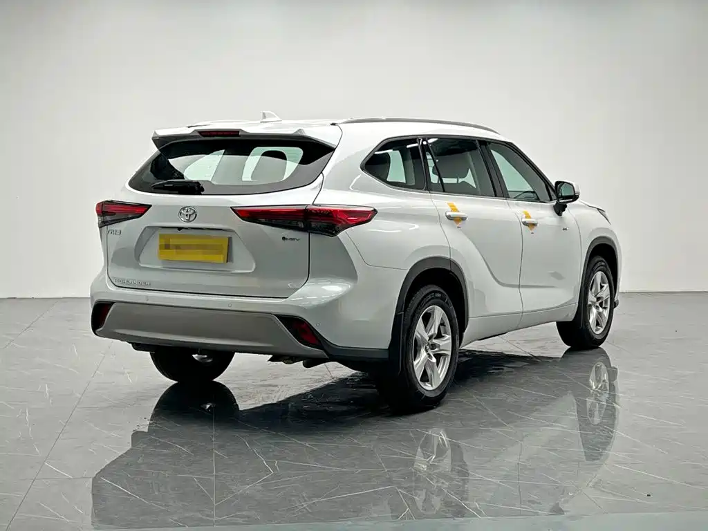 Toyota Highlander — миниатюра 6