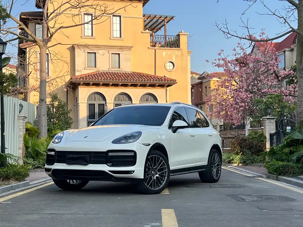 Porsche Cayenne 2012
