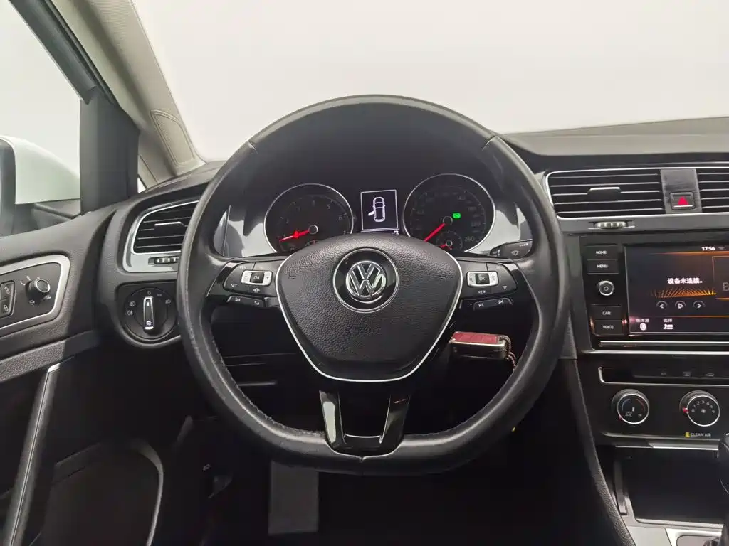Volkswagen Golf — миниатюра 11