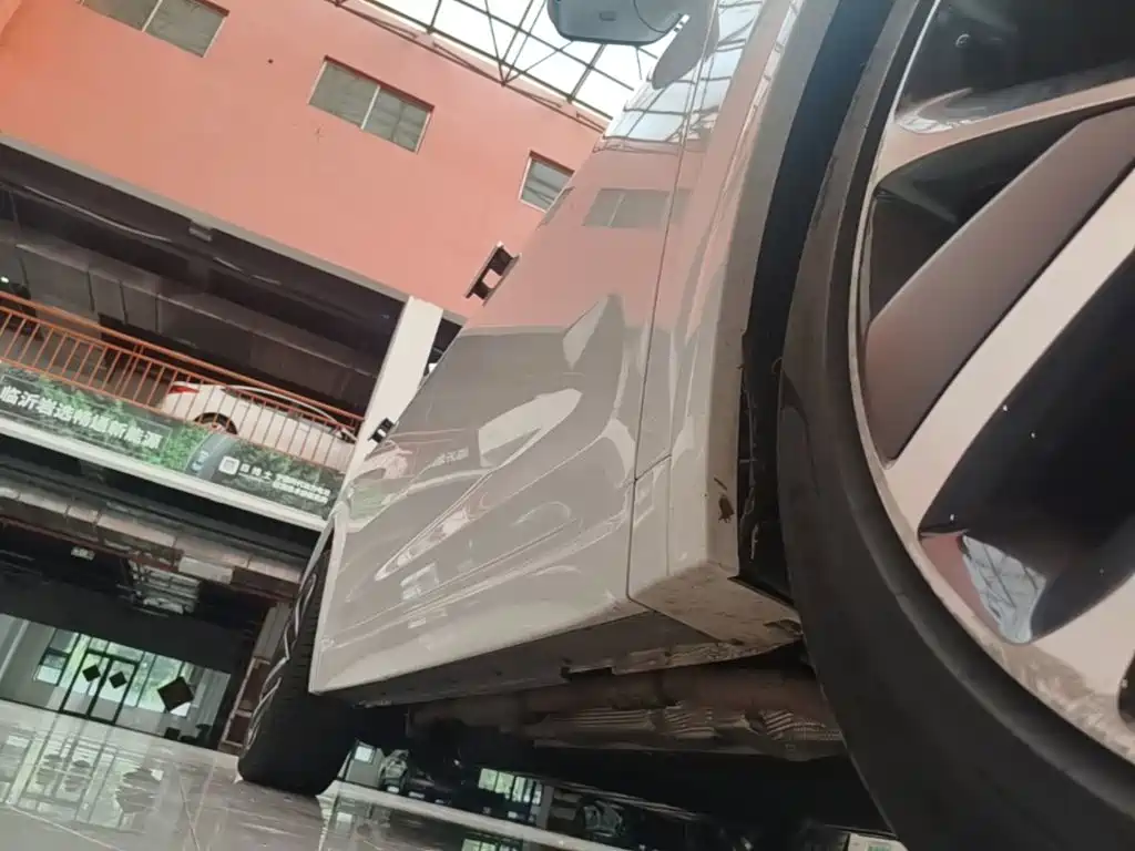 Li Auto Li L7 — миниатюра 21
