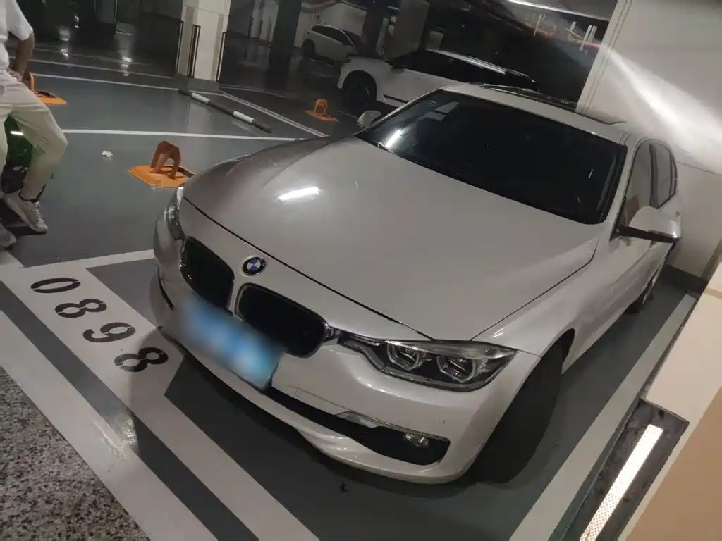 BMW 3 Series — миниатюра 2