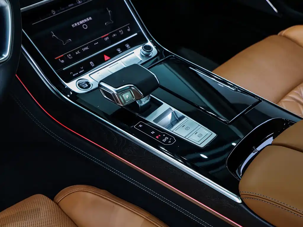 Audi A8 — миниатюра 20