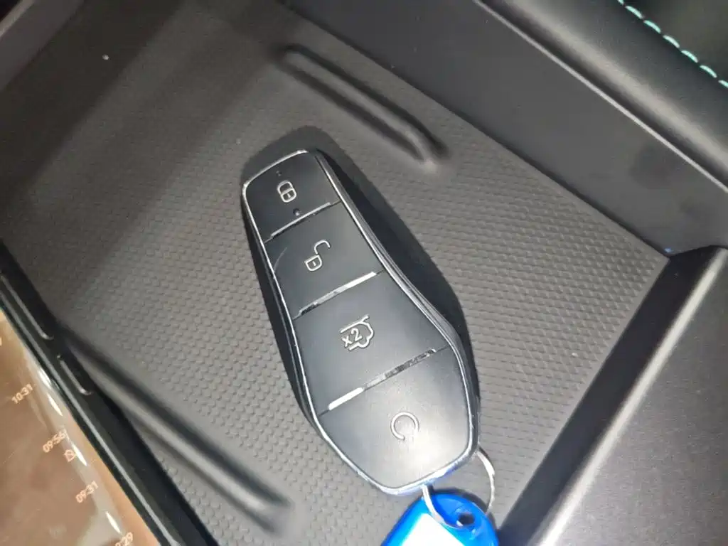 BYD Seal 06 — миниатюра 9