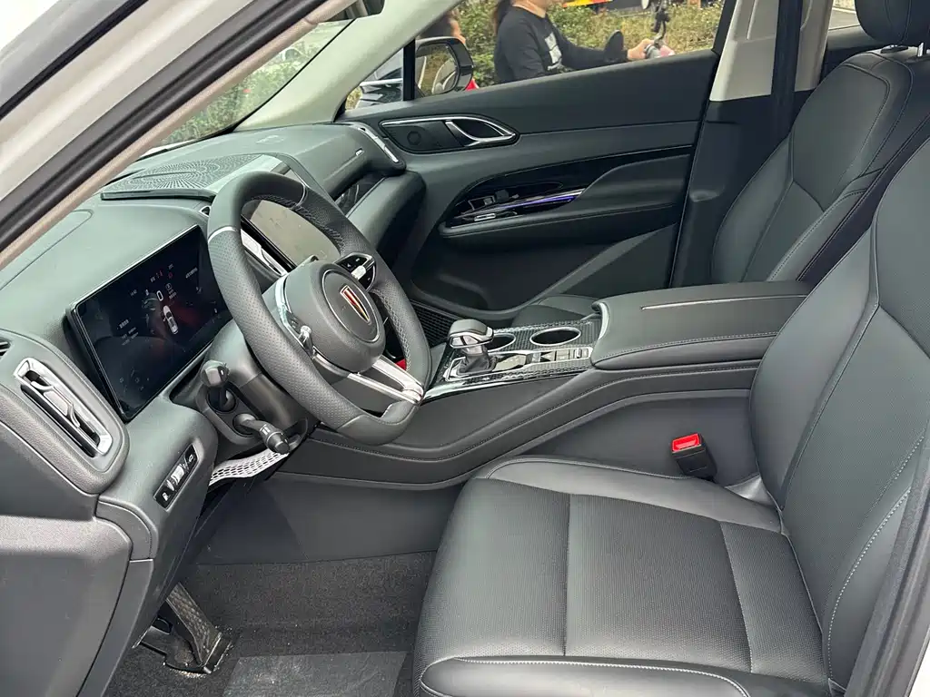 Hongqi HONGQI HS3 PHEV