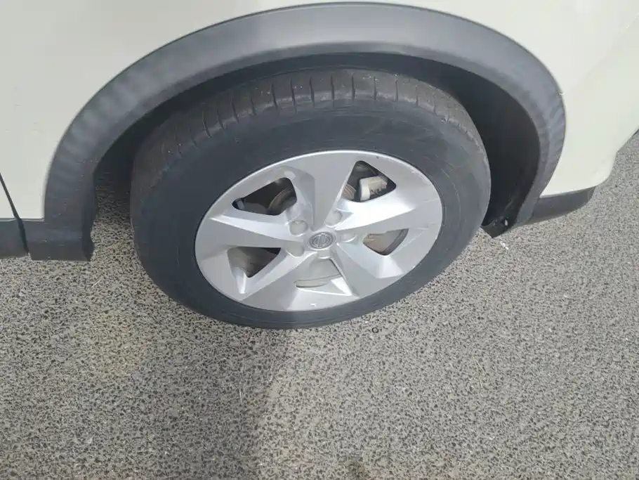 Nissan Qashqai — миниатюра 6