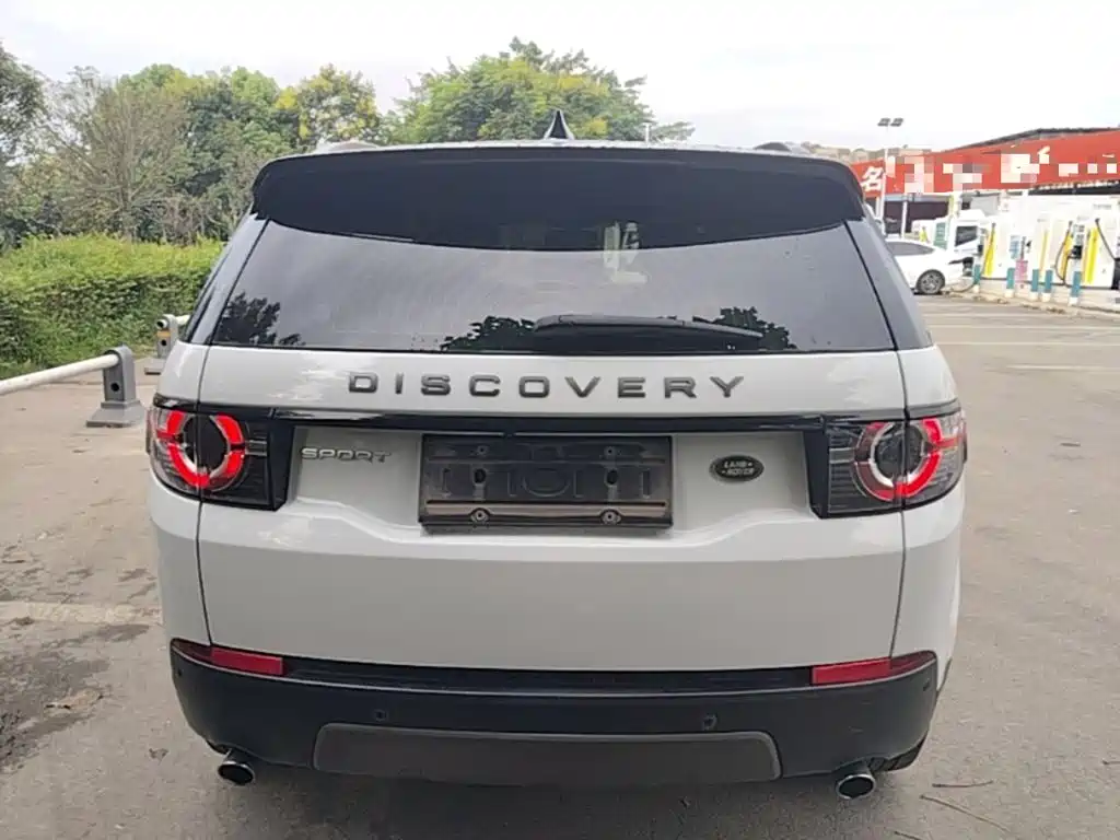Land Rover Discovery Sport — миниатюра 6